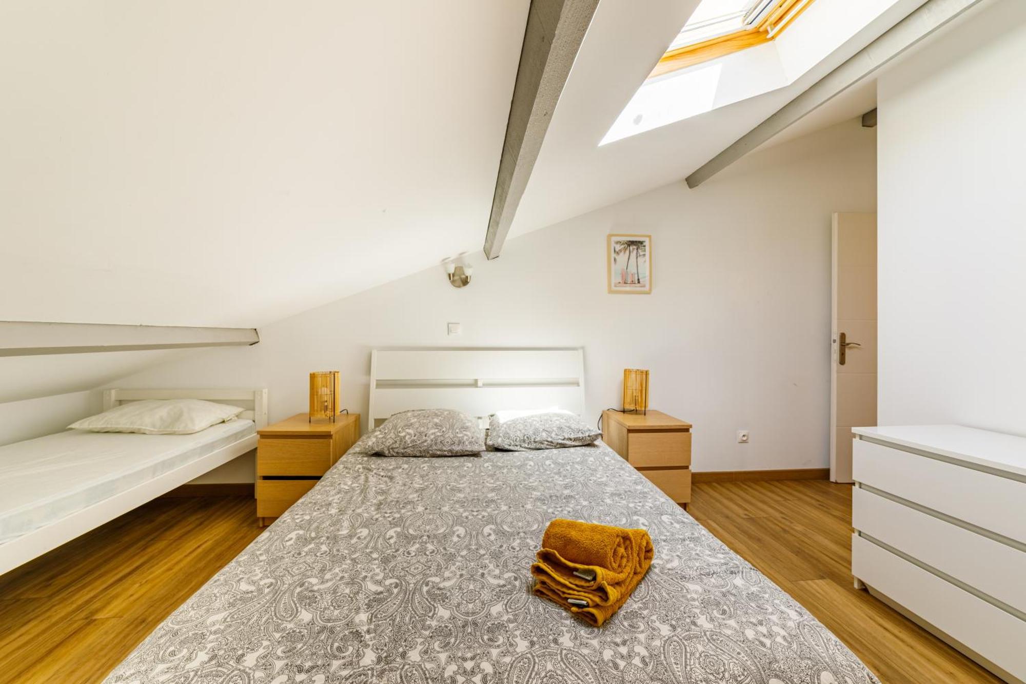 T3 Residence De Tourisme Voltaire Hyères Exteriör bild